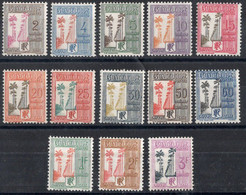 Guadeloupe Timbres-Taxe N°25* à 36* & 37(*)  Neufs Charnières TB Cote 15€00 - Strafport