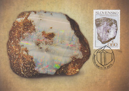Carte  Maximum  1er   Jour   SLOVAQUIE     Minéraux  :   Opale  De  DUBNIK   2013 - Minerals