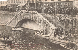 Rennes * Grande Fête Aquatique De La Mi Carême Organisée Par L'Union Sportive Des Etudiants * Réception ST ELOI Péniche - Rennes