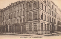 Lille * Lycée Fénelon , Façade Extérieure * Rue - Lille