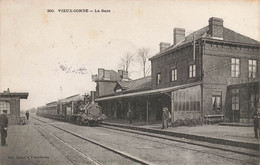 Vieux Condé * 1905 * La Gare * Arrivée Train Locomotive Machine * Ligne Chemin De Fer Du Nord - Conde Sur Escaut
