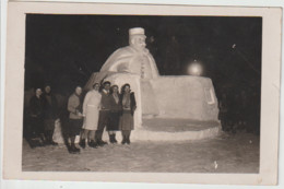 25 – PONTARLIER – Statue De Neige  Joffre (hiver 1930/31) à La Patinoire – Non Circulée - Carte Photo Draglo - Pontarlier