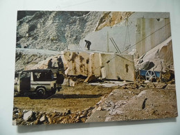 Cartolina Viaggiata  "CAVE DI CARRARA Taglio Di Grossi Blocchi In Cava" 1981 - Carrara