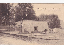 Rossignol  MONUMENT DESMARTYRS FUSILLES A ARLON 26AOUT 1914 - Tintigny