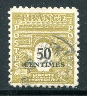 FRANCE- Y&T N°704- Oblitéré - 1944-45 Arco Del Triunfo