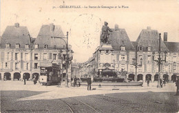 FRANCE - 08 - CHARLEVILLE - La Statue De Gonzague Et La Place - Carte Postale Ancienne - Charleville