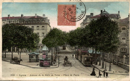 LYON 2385 AVENUE DE LA GARE DE VAISE PLACE DE PARIS (TRAMWAY) - Lyon 9