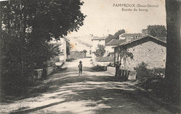 Pamproux * Route De L'entrée Du Bourg - Autres & Non Classés