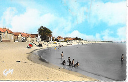 LES MOUTIERS ( 44 ) - La Grande Plage ( C.P.S.M. , Pt - Ft ) - Les Moutiers-en-Retz