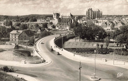 Beauvais * Vue Générale Et Le Pont Route - Beauvais