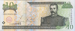 Dominican Republic 10 Pesos Oro, P-168a (2001) - UNC - EJ000085 - Dominicana