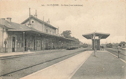 La Flèche * Vue Intérieure De La Gare * Ligne Chemin De Fer - La Fleche