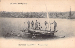 NOUVELLE CALEDONIE - Pirogue Canaque - Carte Postale Ancienne - Nouvelle Calédonie