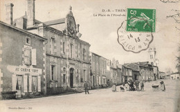 Thénezay * La Place De L'hôtel De Ville * Mairie * AU CHÊNE VERT - Thenezay