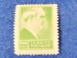 TÜRKEY--1940-50-    0.50K  ATATÜRK.  DAMGASIZ - Neufs