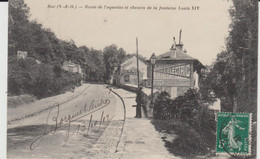BUC (78) - Route De L'aqueduc Et Chemin De La Fontaine Louis XIV - Bon état - Buc