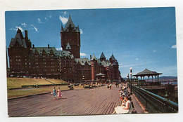 AK 113120 CANADA - Quebec - Québec - Chateau Frontenac And Dufferin Terrace - Québec - Château Frontenac