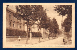 08. Mézières. Ecole Primaire Et L'avenue Saint-Julien. Basilique Notre-Dame D'Espérance. 1945 - Charleville