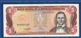 DOMINICAN REPUBLIC - P.143 – 5 Pesos Oro 1993 XF, Serie E 093572J - Repubblica Dominicana