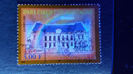 VARIETES FRANCE 2000 N° 3307 OBLITERE 22.8.2000 LAMPE U.V / NUANCE COULEUR BLANC H DE HAUTE / SCANNE 3 PAS A VENDRE - Used Stamps