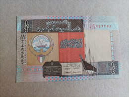 Billete De Kuwait De 1/4 Dinar, Año 1994 - Koweït