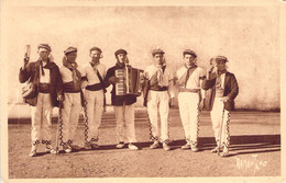 FRANCE - MUSICIENS BASQUES - Accordéon - Carte Postale Ancienne - Musique