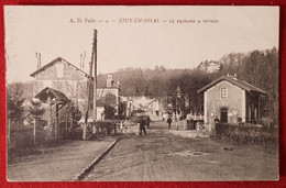 CPA - Jouy En Josas - Le Passage à Niveau - Jouy En Josas