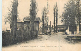 CPA  64 Pyrénées-Atlantiques > Boucau Passage à Niveau Du Port Attelage Boeufs - Boucau