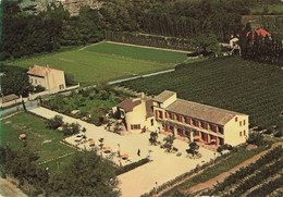 Barbentane * Vue Aérienne Sur Hôtel CASTEL MOUISSON - Sonstige & Ohne Zuordnung