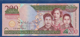 DOMINICAN REPUBLIC - P.185 – 200 Pesos 2013 UNC, Serie CQ 1097357 - Dominikanische Rep.