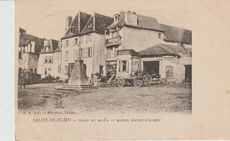 (64) SALIES-DE-BEARN. Place Du Bayaa . Maison Jeanne D'Albret - Salies De Bearn