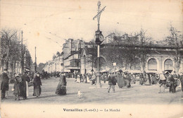 MARCHES - VERSAILLES - Le Marché - Carte Postale Ancienne - Marktplaatsen