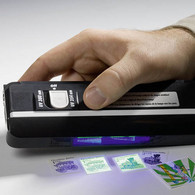 Portable Double-UV Lamp To Determine Fluorescne And Phosphorescence - Stamp Tongs, Magnifiers And Microscopes