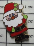 512c Pin's Pins / Beau Et Rare / NOEL / PERE NOEL - Natale