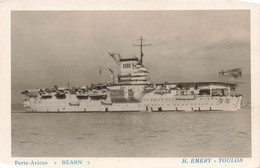 Bateau * Carte Photo * Navire Porte Avions BEARN * Militaria * Photo EMERY , Toulon - Warships