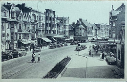 De Panne Kerkplein In De Zeelaan Gelopen 1960 - De Panne