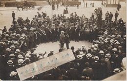 TOURS - Une Remise De Médailles ( Carte Photo ) - Tours