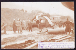 1902 Gelaufene Foto AK: Bahnunfall Dampflok Und Wagen In Trümmern. Leicht Bügig Links Unten. Stempel 17.V.02 Herisau - Herisau