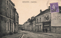 Lencloître * La Grande Rue Du Village * Hôtel Du Lion D'or Et Hôtel JUTEAU Réunis - Lencloitre