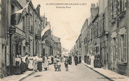 St Philbert De Grand Lieu * La Grande Rue * Débit De Tabac Tabacs * Villageois - Saint-Philbert-de-Grand-Lieu