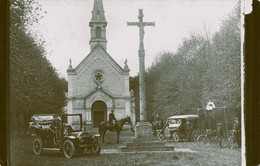 St Christophe Le Jajolet * Carte Photo * Place église , Sportmen , Cyclistes Et Automobilistes * Automobile Ancienne - Other & Unclassified