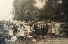 MONTJAVOULT - La Garenne - Sortie Des Filles - Association Protestante La Clef Des Champs - Montjavoult