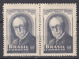 Brazil Brasil 1952 Mi#780 Mint Hinged Pair, Error Print On First Stamp - 352 Instead Of 1852 - Neufs