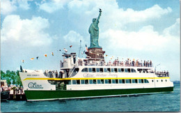 New York City Statue Of Liberty And "Miss Liberty" Circle Line Statue Ferry - Statue Of Liberty