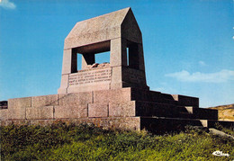 48 - Châteauneuf De Randon - Monument élevé à La Mémoire Du Connétable "Bertrand Du Guesclin" - Chateauneuf De Randon