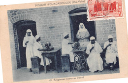Afrique - BURKINA FASO - Mission D'Ouagadougou (Haute-Volta) - Religieuses Noires Au Travail - Machines à Coudre - Burkina Faso