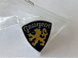 PINS Automobile Logo Peugeot Bleu Et Jaune / Neuf   / 33NAT - Peugeot