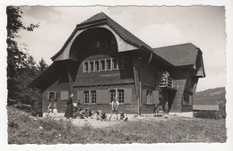 SUISSE - LA ROCHE - CHALET SAINT-LAURENT - LA BIÉLA - COLONIE DE VACANCES - CPSM DENTELÉE 1955 - La Roche