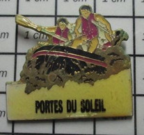 512c Pin's Pins / Beau Et Rare / SPORTS / TORRENT CANOE RAFTING PORTES DU SOLEIL Rame Rameurs Ramer !! - Canoeing, Kayak