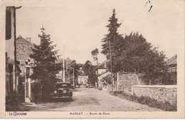 BAC23 - MANZAT  EN PUY DE DOME  ROUTE  DE RIOM    CPA  CIRCULEE - Manzat